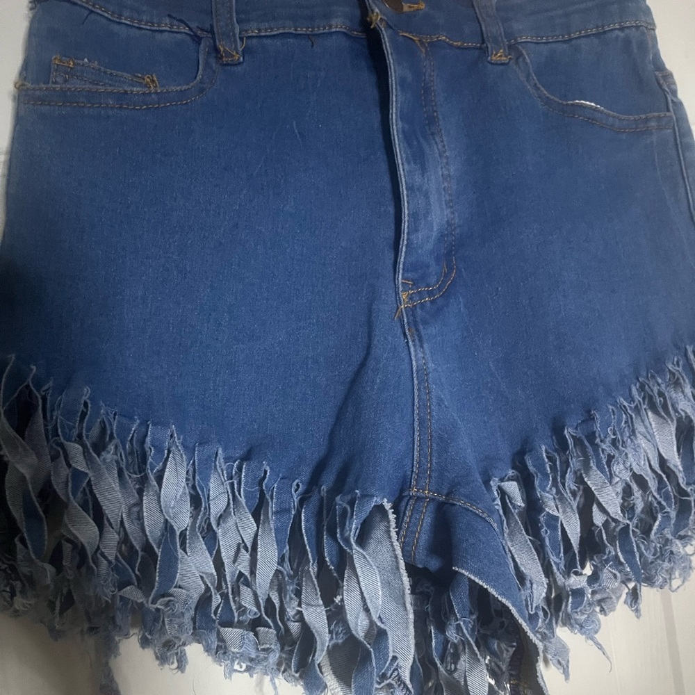 Frayed Hem Blue Denim Shorts